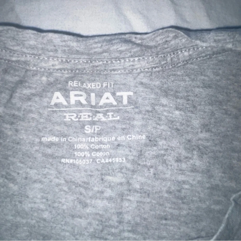 Ariat R.E.A.L. Relaxed Fit Women’s Small Gray Western Short Sleeve T- Shirt - Picture 5 of 9